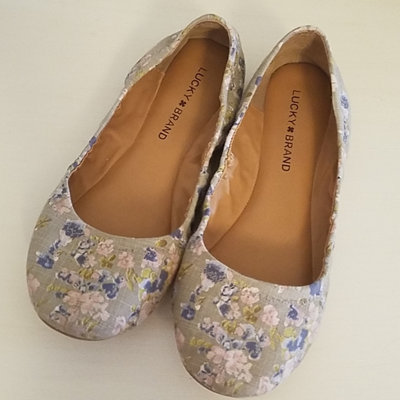 Lucky Brand Emmie Flats 9 - Picture 2 of 5